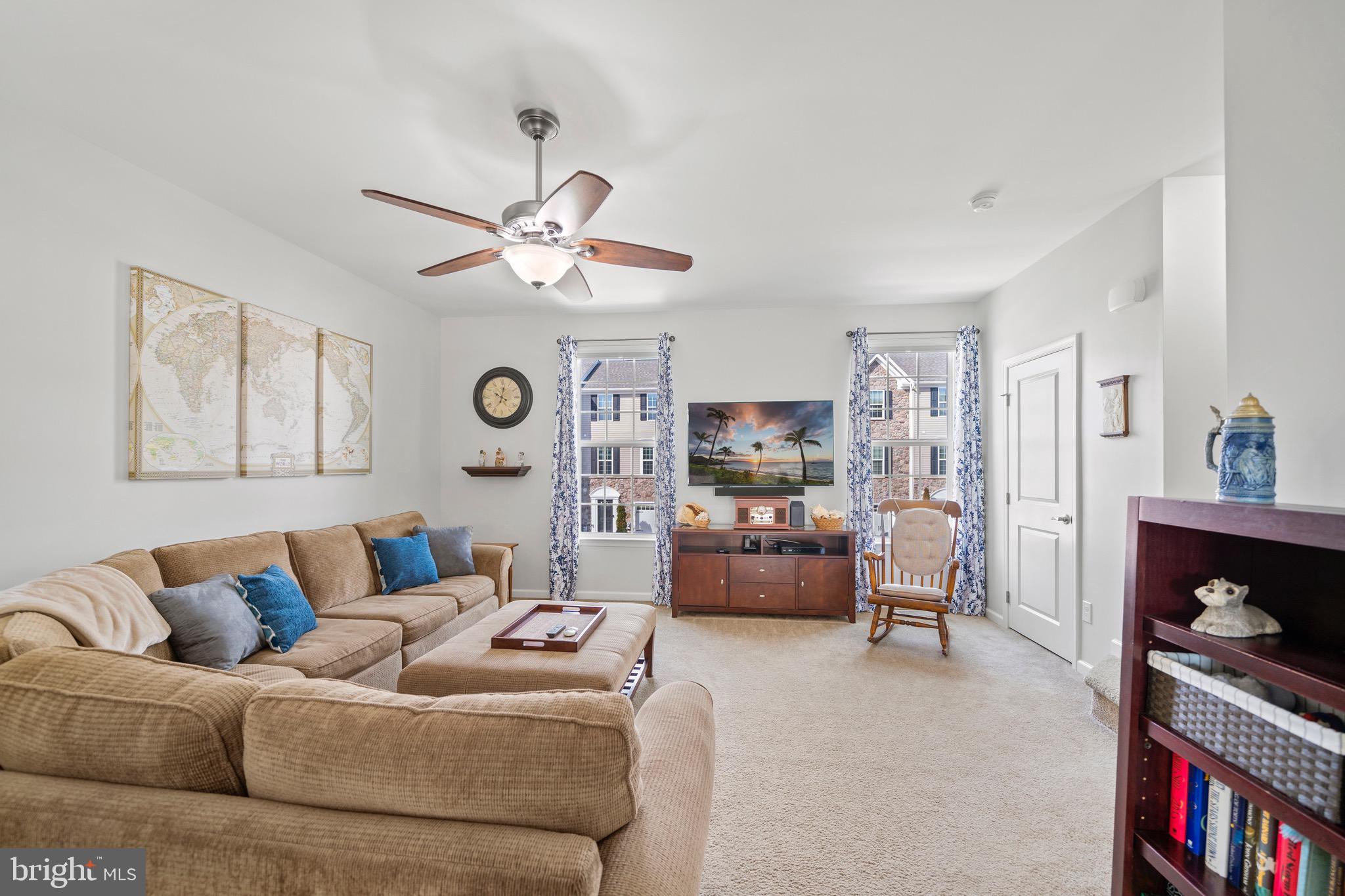 1047 Regency Place Sewell, NJ 08080 - Photo 27 of 40