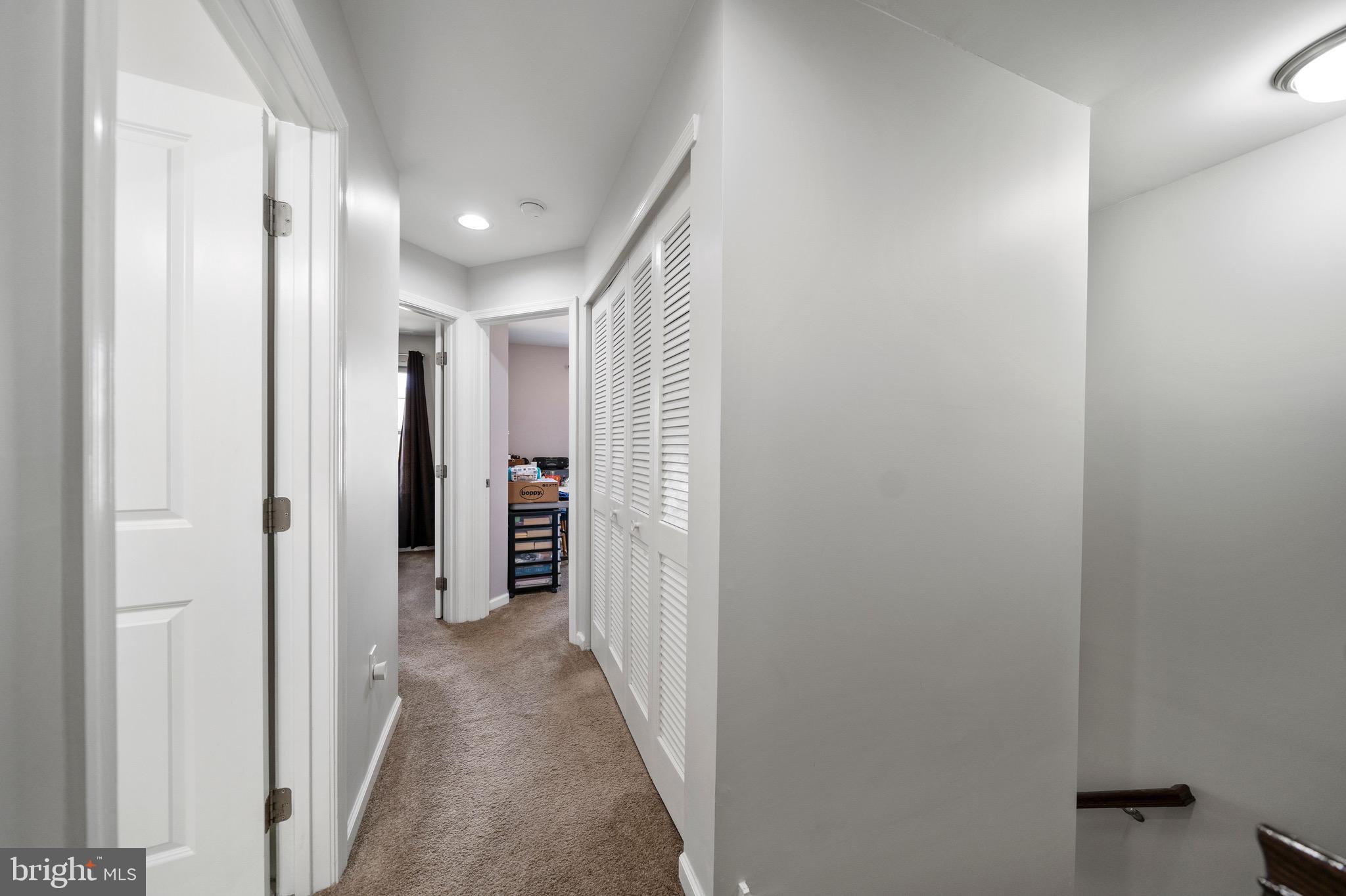 1047 Regency Place Sewell, NJ 08080 - Photo 35 of 40