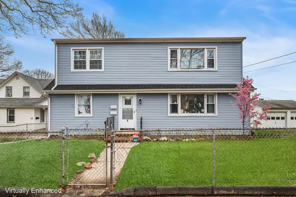 $1,300,000 | 6 Mutillod Lane, Secaucus, NJ 07094