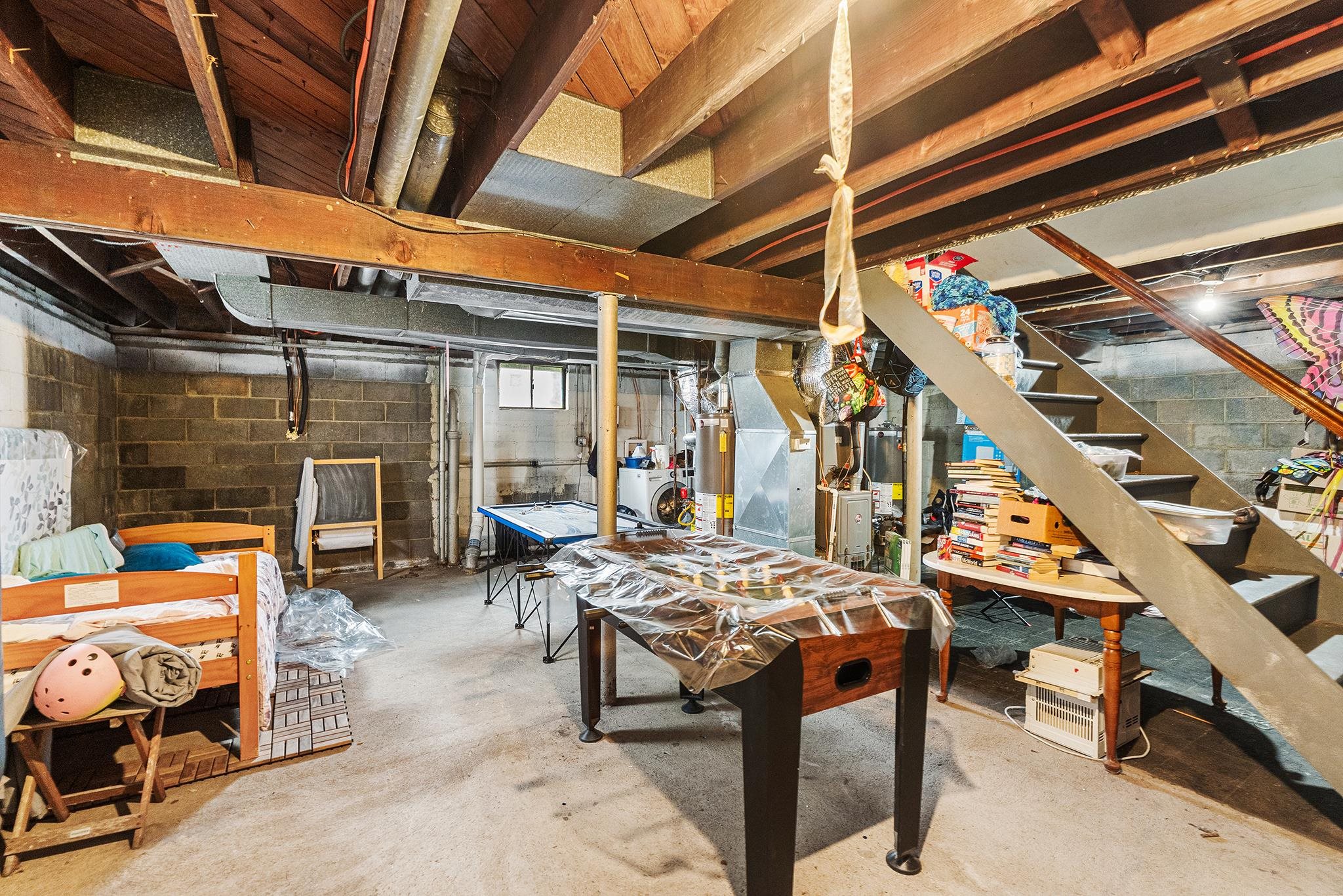 6 Mutillod Lane Secaucus, NJ 07094 - Photo 19 of 41 a storage room with furniture