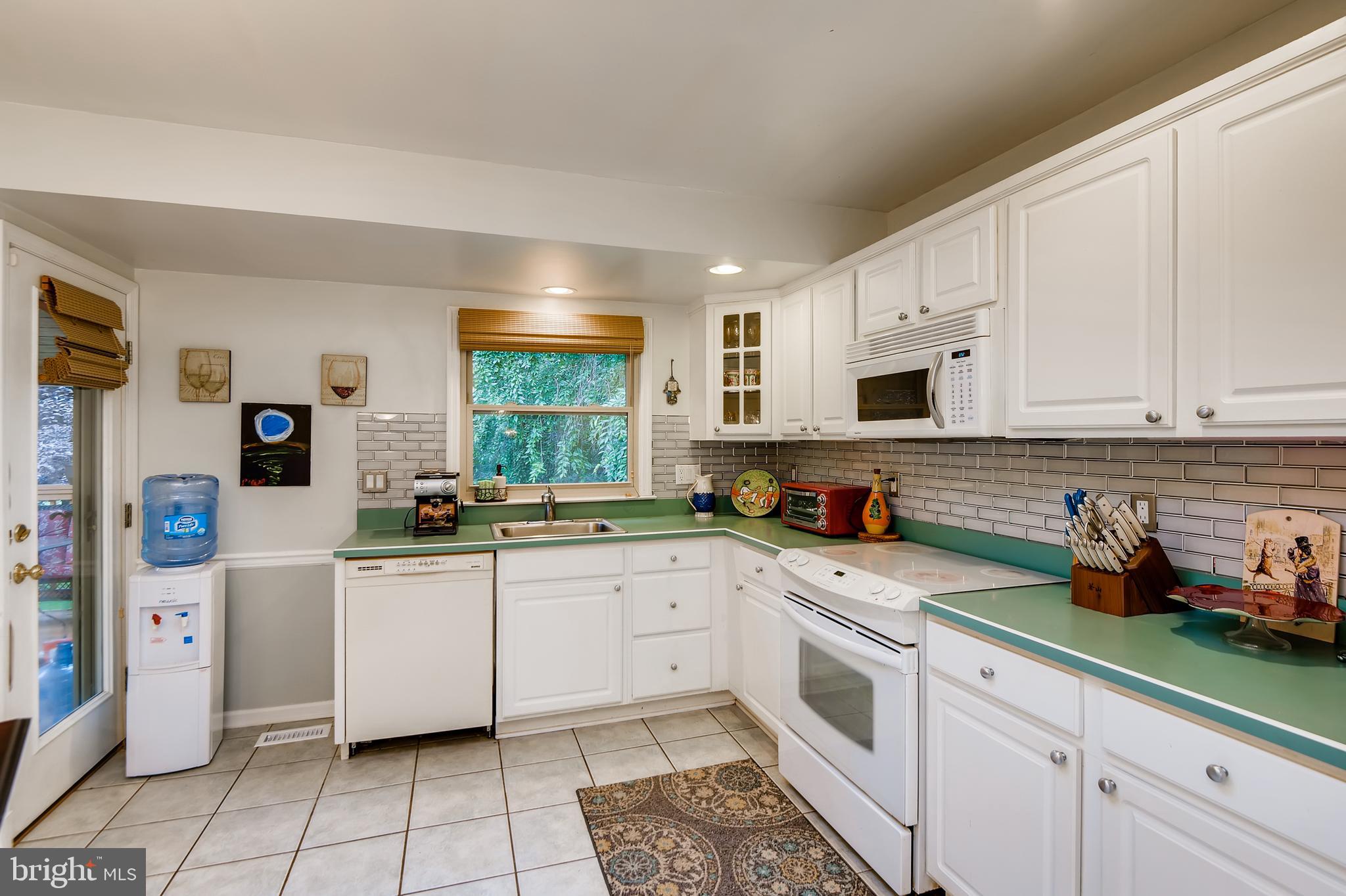 825 Sunstrand Road Reisterstown, MD 21136 - Photo 11 of 33 Gallery Image 11