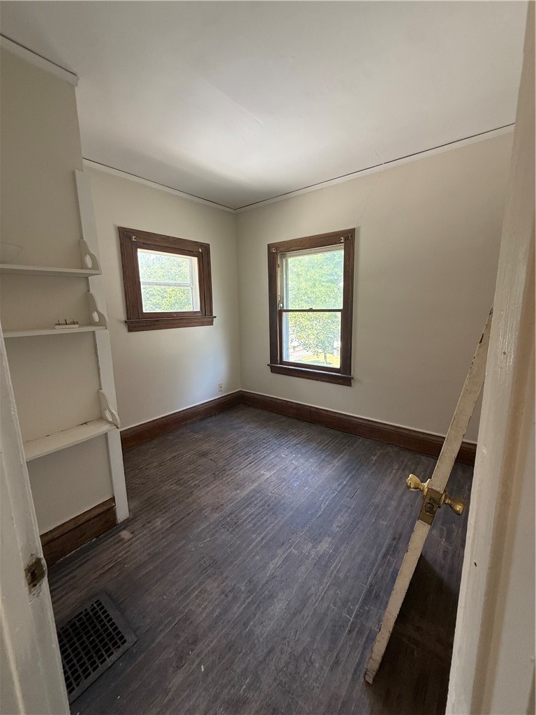143 Raeburn Avenue Rochester, NY 14619 - Photo 12 of 17