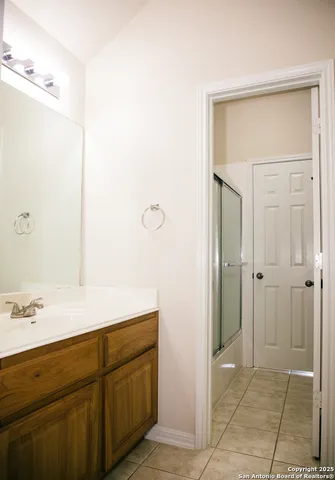 $2,800 | 18803 Millhollow, San Antonio, TX 78258