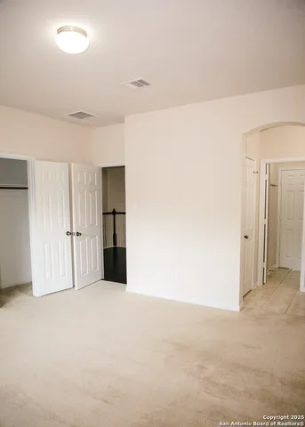 $2,800 | 18803 Millhollow, San Antonio, TX 78258