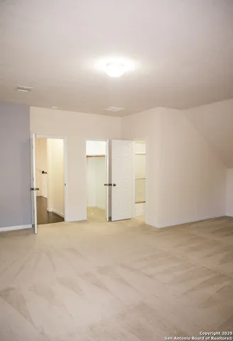 $2,800 | 18803 Millhollow, San Antonio, TX 78258