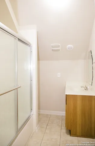 $2,800 | 18803 Millhollow, San Antonio, TX 78258