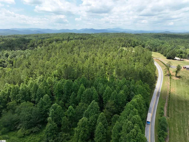 $164,600 | 2162 Battlecreek Road, Long Creek, SC 29658