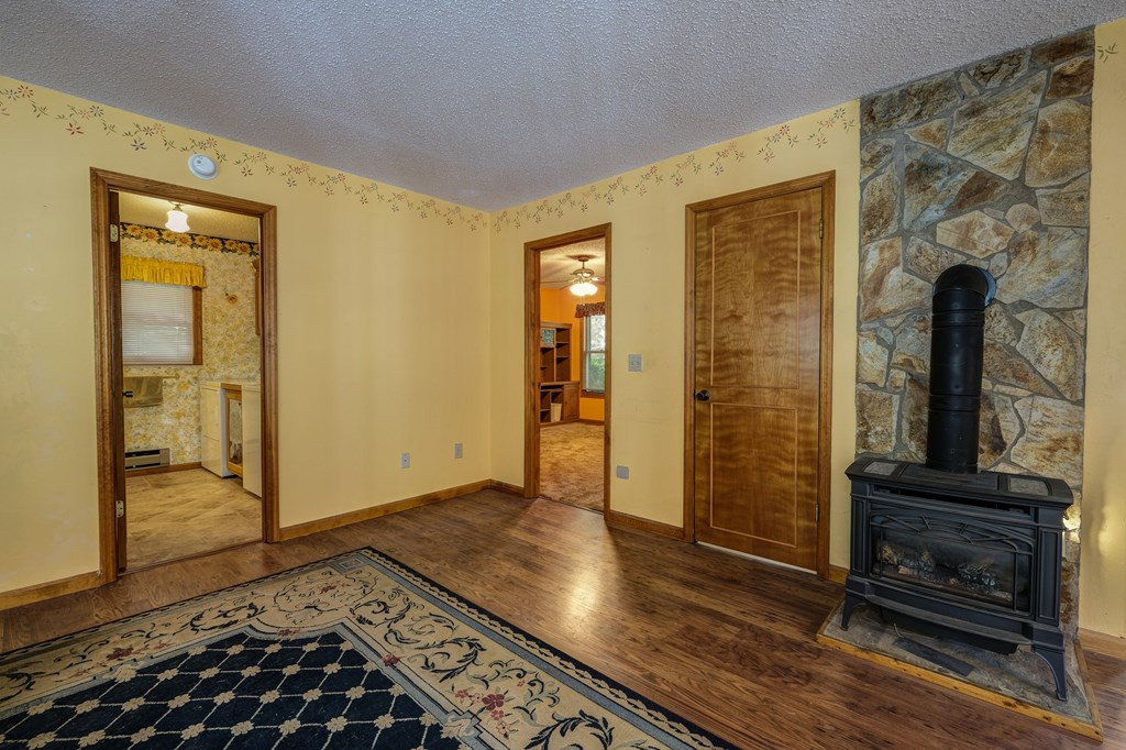 176 Vandora Suits Road Murphy, NC 28906 - Photo 4 of 62