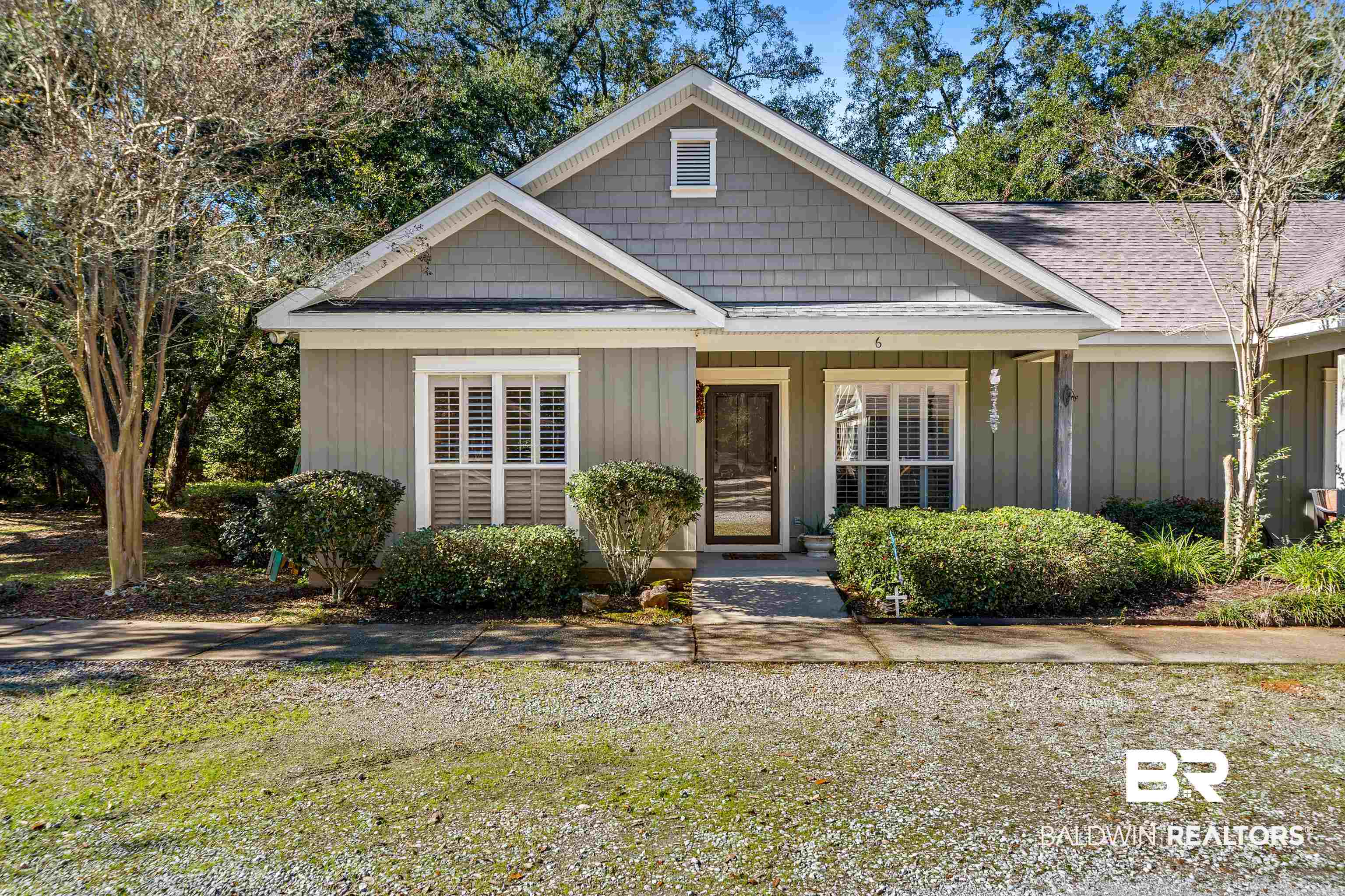 9916 Windmill Road, Unit 6 Fairhope, AL 36532 - Photo 2 of 22