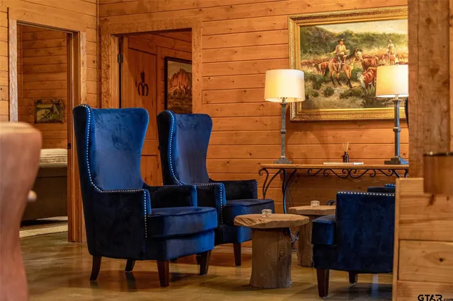 $4,995,000 | 891 Private Road 8454, Palestine, TX 75803