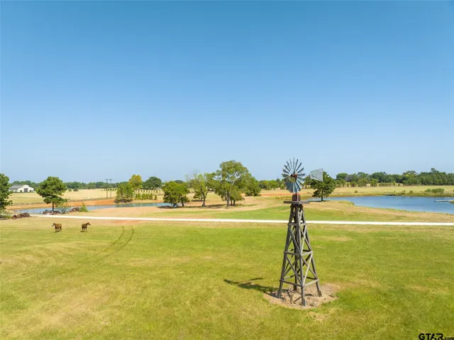 $4,995,000 | 891 Private Road 8454, Palestine, TX 75803