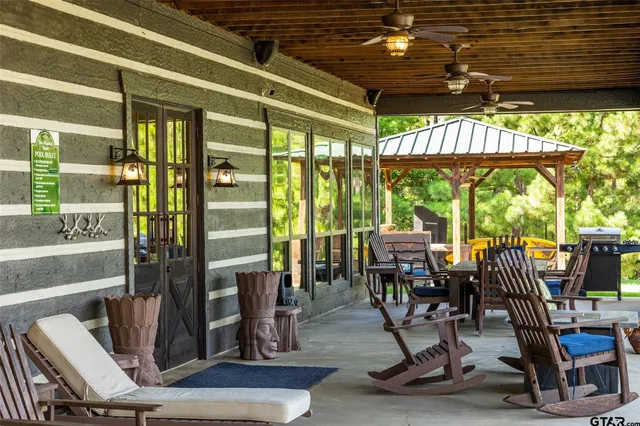 $4,995,000 | 891 Private Road 8454, Palestine, TX 75803