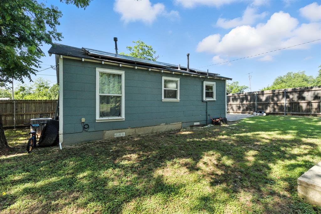 116 West 7th Street Weatherford, TX 76086 - Photo 22 of 26