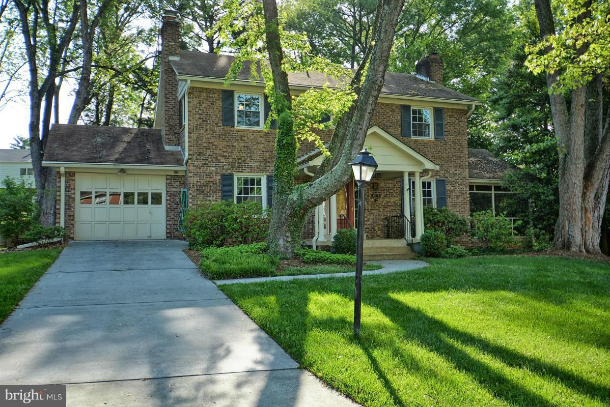8012 Falstaff Road McLean, VA 22102 - Photo 1 of 26 Exterior (Front)