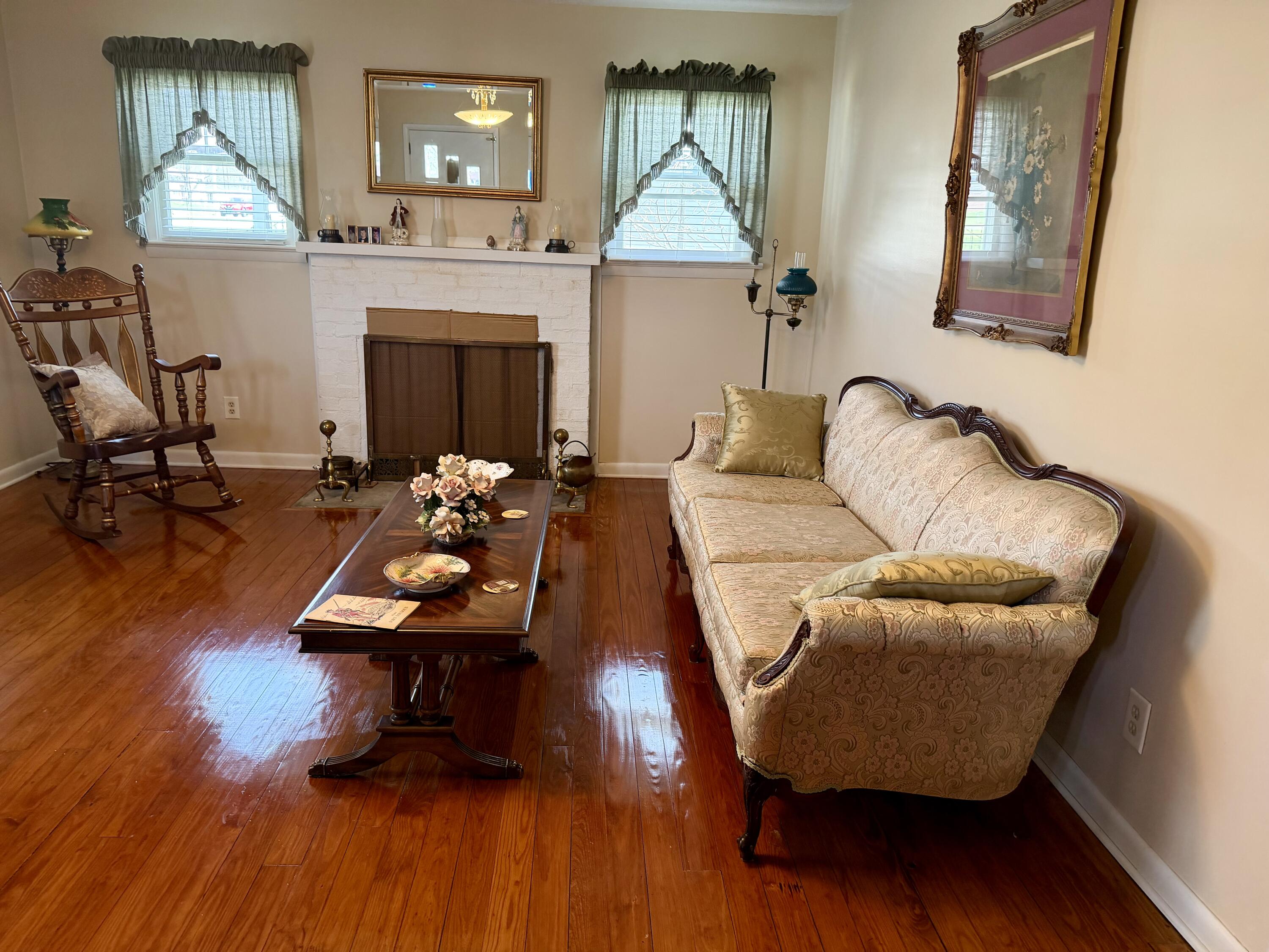 1010 Main Street Kimball, TN 37347 - Photo 12 of 16 IMG_0253
