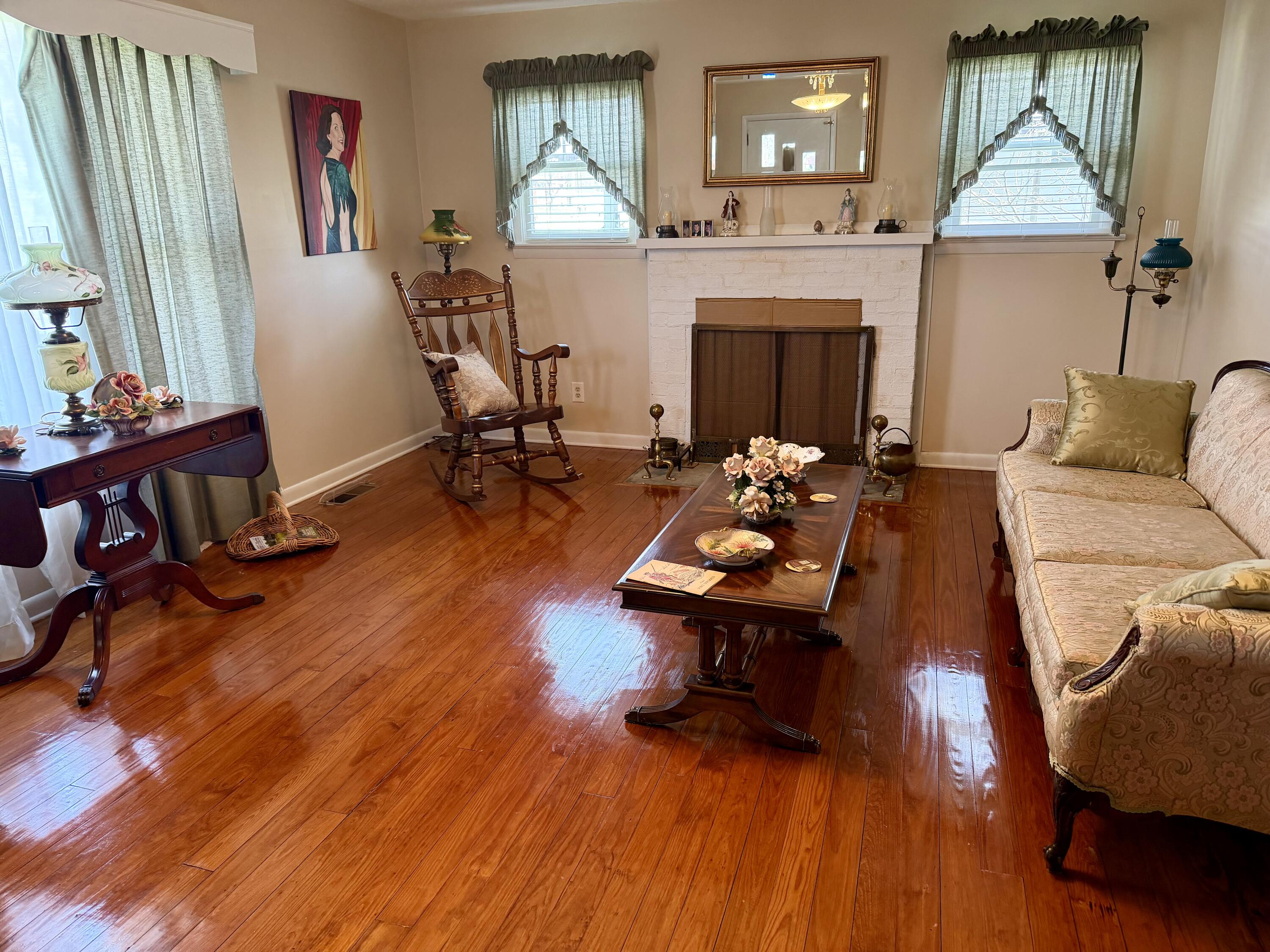 1010 Main Street Kimball, TN 37347 - Photo 14 of 16 IMG_0251