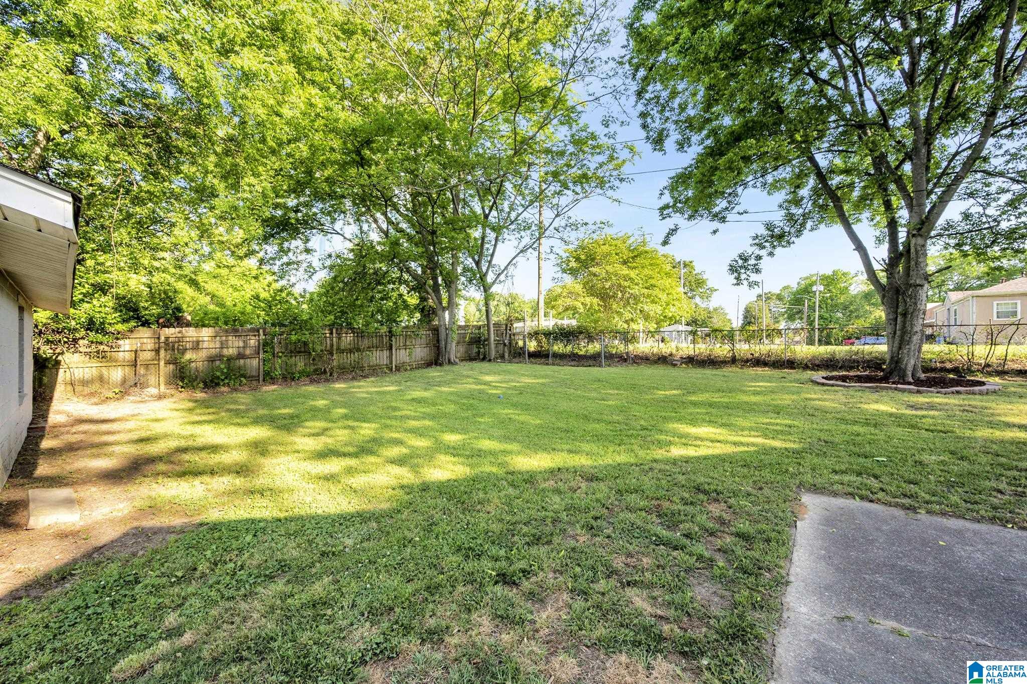300 Westview Road Gardendale, AL 35071 - Photo 10 of 28