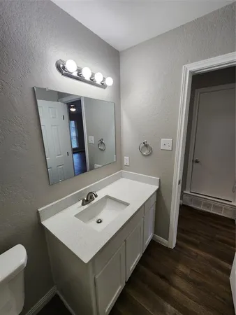 $1,800 | 348 Spring Branch Lane, Kennedale, TX 76060