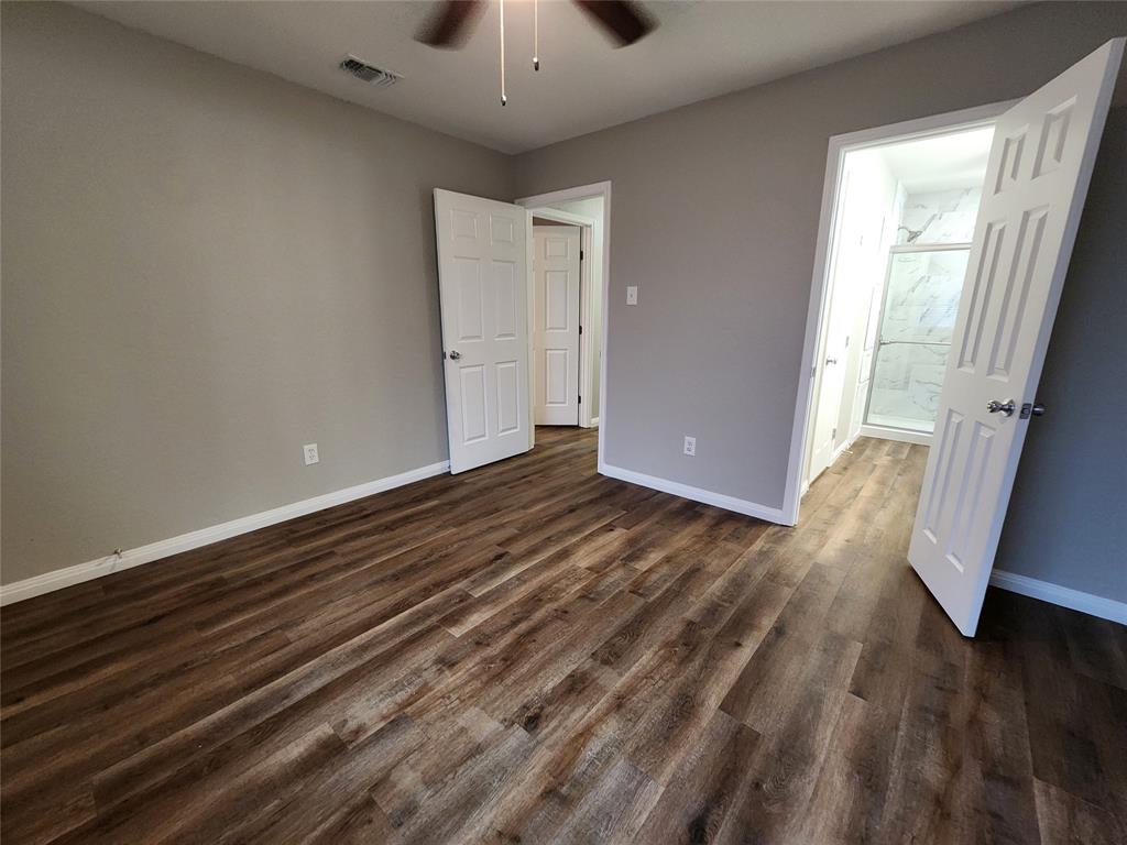 348 Spring Branch Lane Kennedale, TX 76060 - Photo 24 of 29