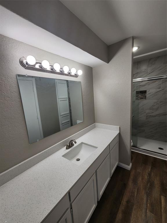 348 Spring Branch Lane Kennedale, TX 76060 - Photo 5 of 29