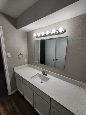 $1,800 | 348 Spring Branch Lane, Kennedale, TX 76060