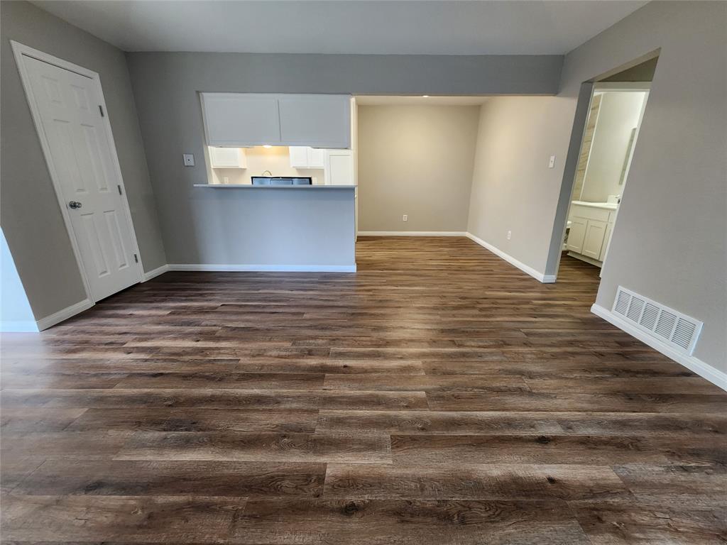 348 Spring Branch Lane Kennedale, TX 76060 - Photo 10 of 29