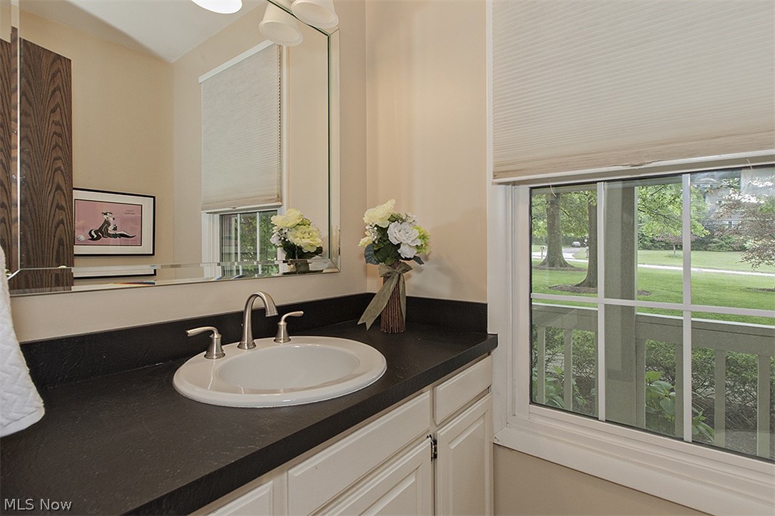 2827 Brainard Road Cleveland, OH 44124 - Photo 12 of 18 Gallery Image 12