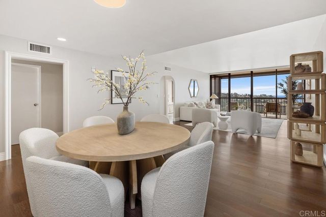 $1,925,000 | 2500 Torrey Pines Road, Unit 1202, La Jolla, CA 92037