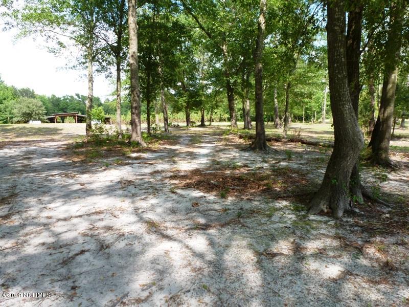1827 Deep Bottom Road Wallace, NC 28466 - Photo 17 of 42 P1100870