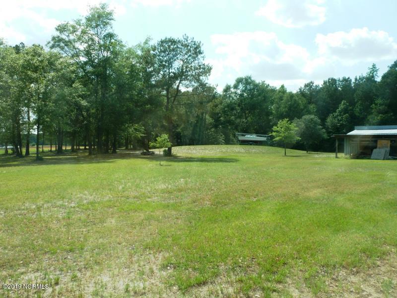 1827 Deep Bottom Road Wallace, NC 28466 - Photo 36 of 42 P1100893
