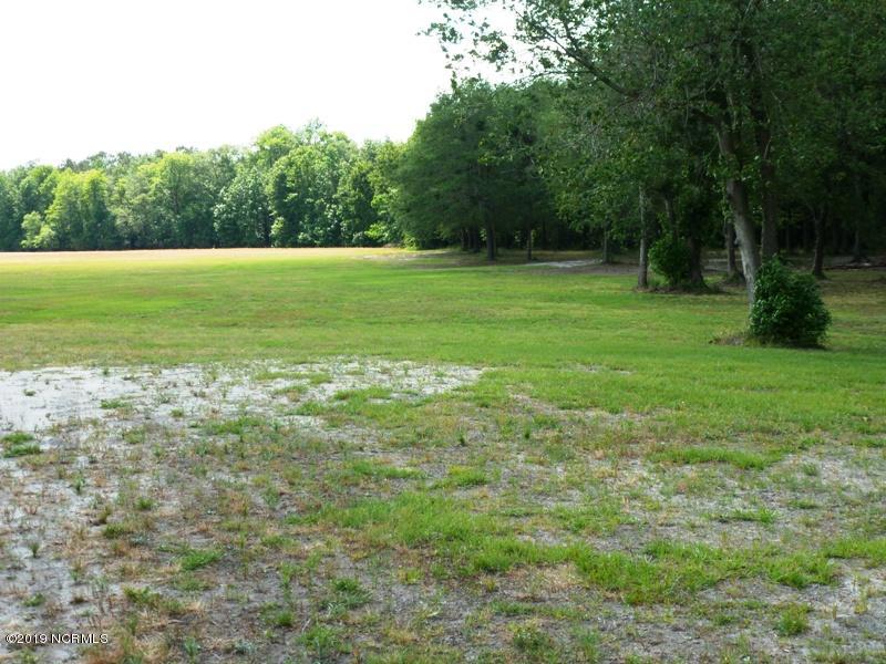 1827 Deep Bottom Road Wallace, NC 28466 - Photo 4 of 42 P1100850