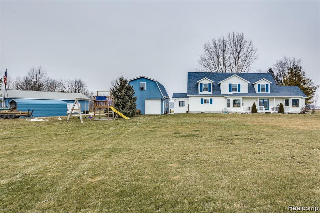 12697 Speaker Road Yale, MI 48097 - Photo 10 of 62