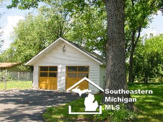 11347 Secor Road Temperance, MI 48182 - Photo 6 of 14 462616-5.JPG