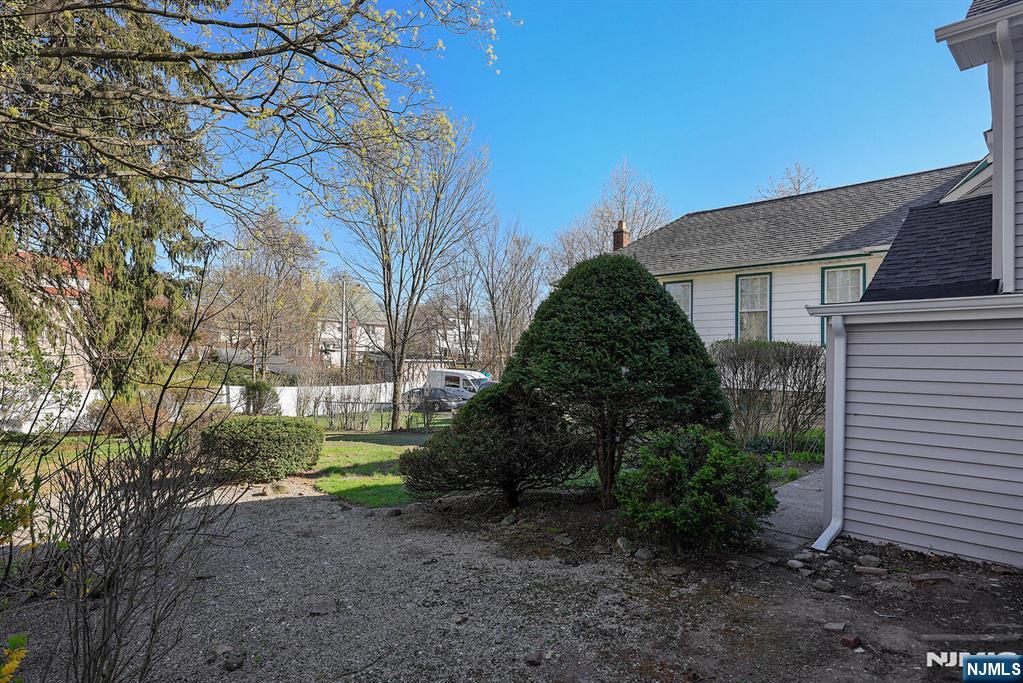 287 Orange Road Montclair, NJ 07042 - Photo 47 of 48