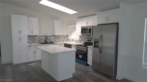 $1,800 | 4224 Money Street, Pahrump, NV 89048