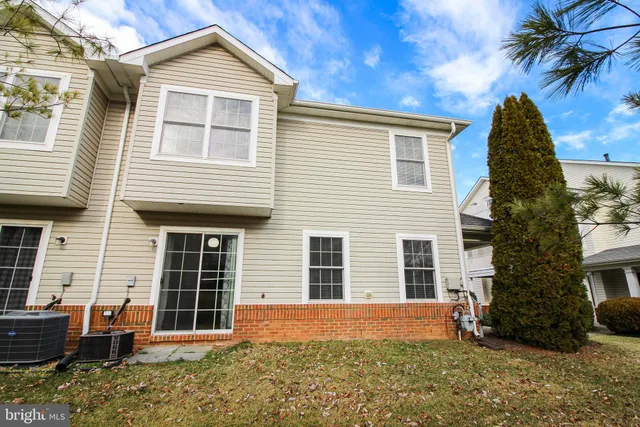 $2,600 | 2035 Astilbe Way, Unit 2035, Odenton, MD 21113