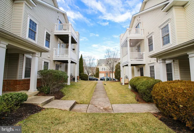 $2,600 | 2035 Astilbe Way, Unit 2035, Odenton, MD 21113