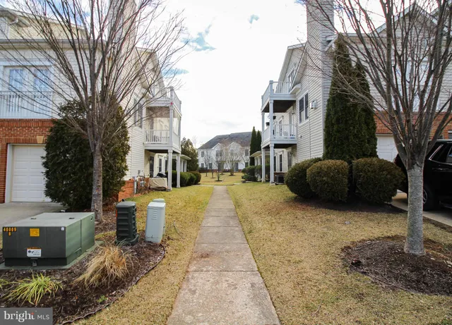 $2,600 | 2035 Astilbe Way, Unit 2035, Odenton, MD 21113