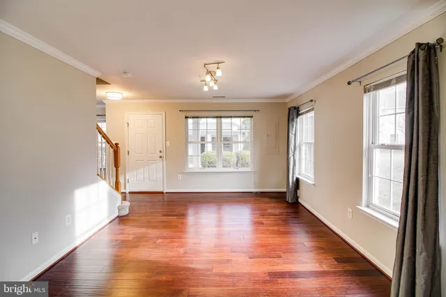 $2,600 | 2035 Astilbe Way, Unit 2035, Odenton, MD 21113