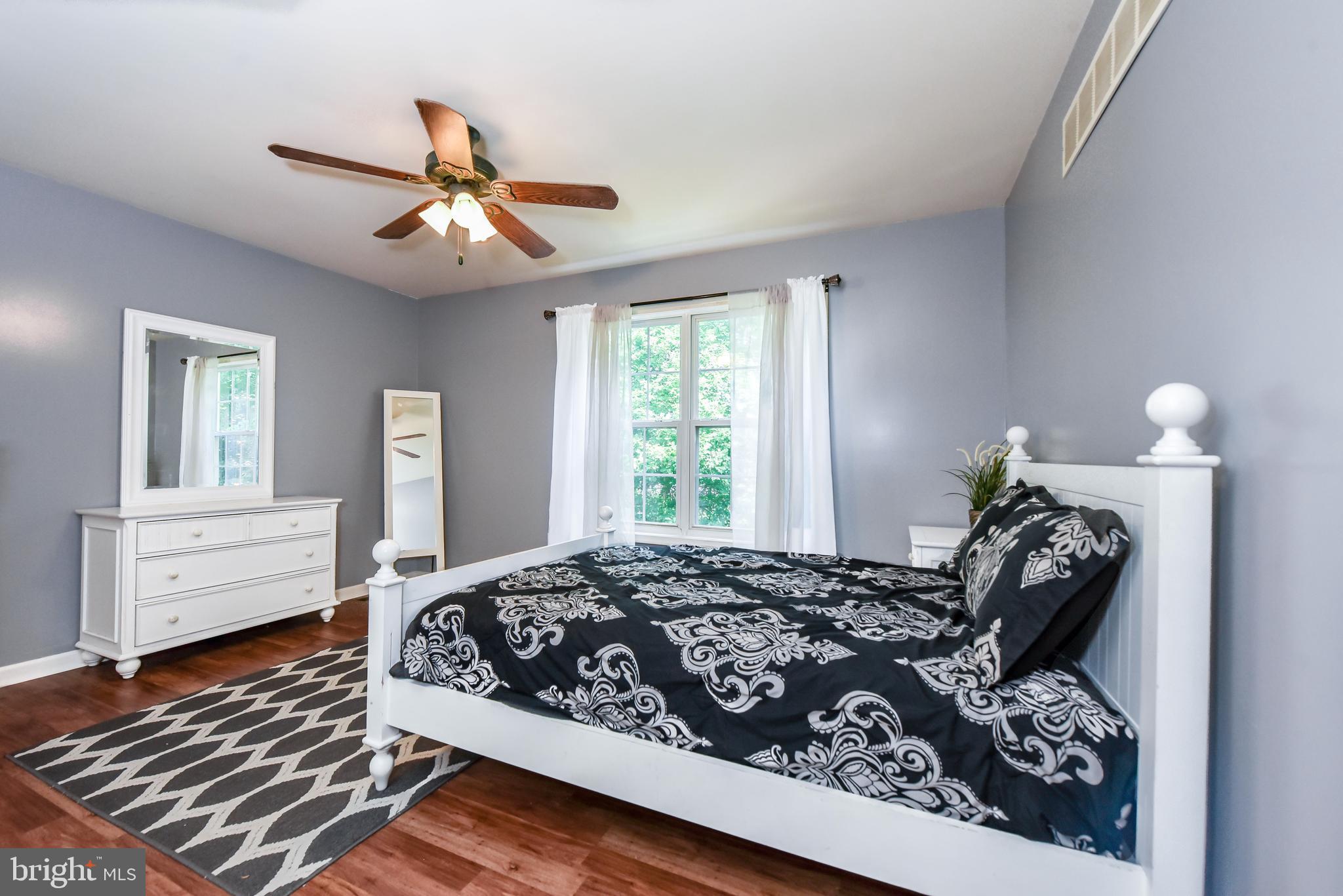8 Kings Court Elkton, MD 21921 - Photo 11 of 24 Master bedroom with walk-in closet