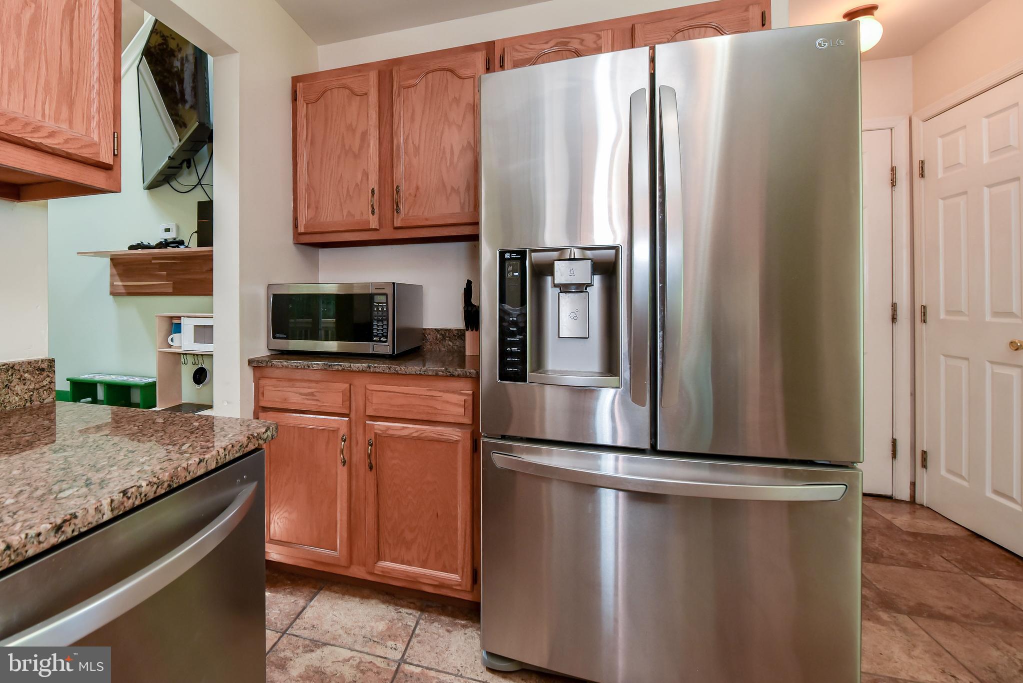 8 Kings Court Elkton, MD 21921 - Photo 8 of 24 Updated stainless appliances and pantry in kitchen