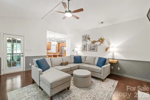 $624,000 | 2908 Seton Drive, Matthews, NC 28105