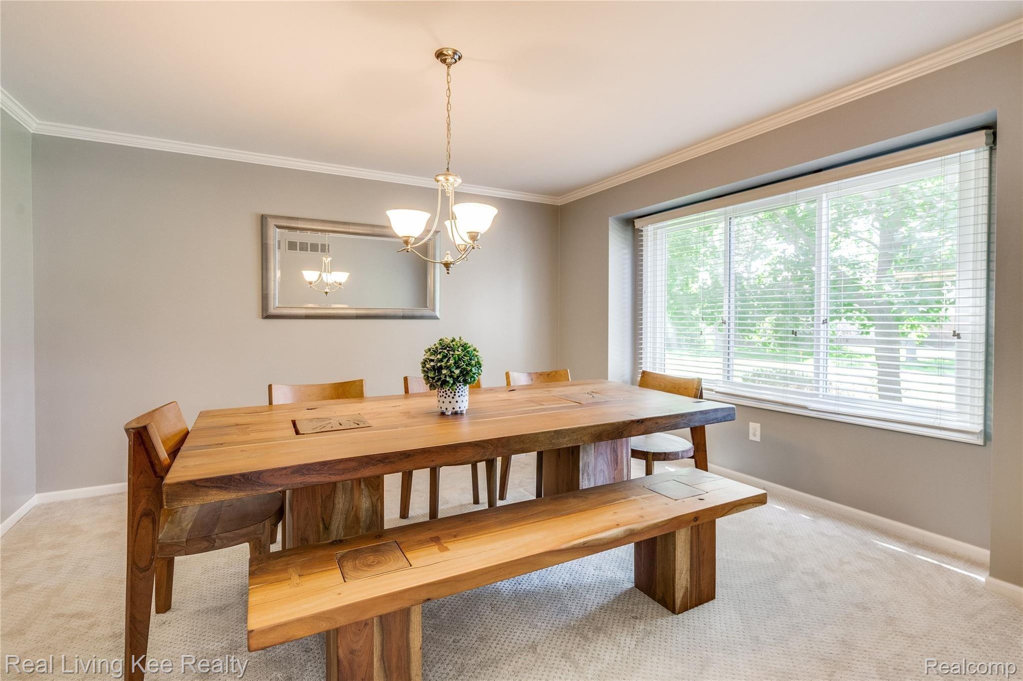 1730 Jason Circle Rochester, MI 48306 - Photo 14 of 31 16.jpeg