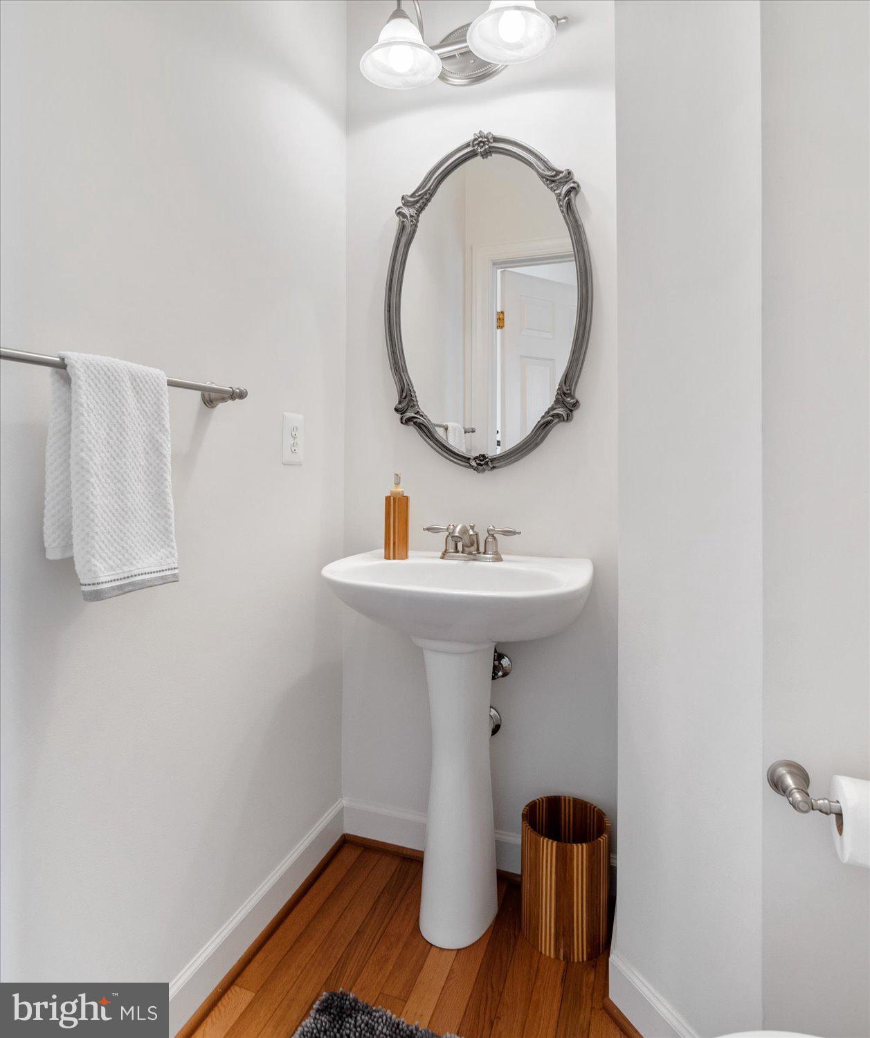 1510 Rutland Way Hanover, MD 21076 - Photo 17 of 48 Main level powder room, off of living room.