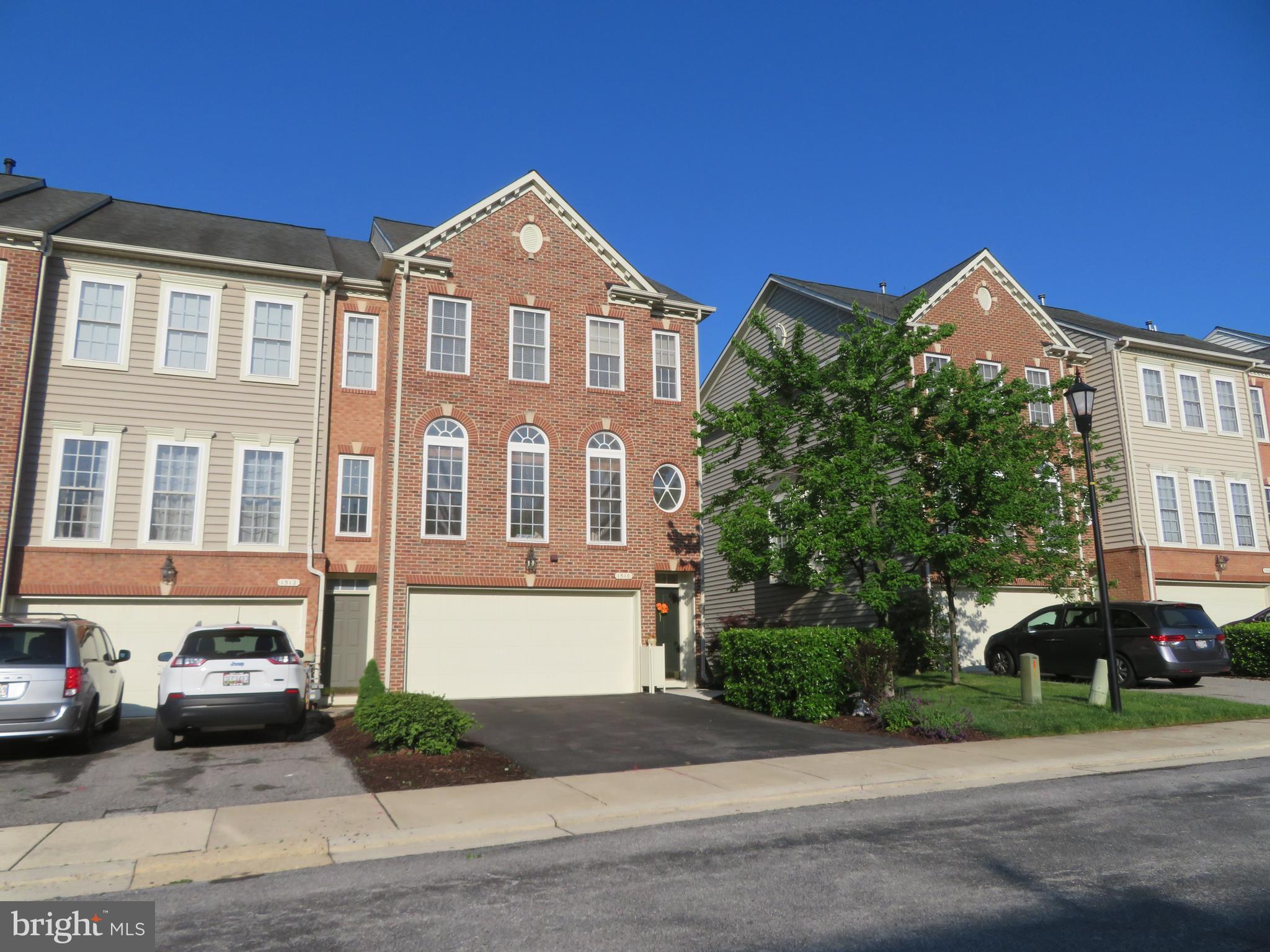 Just Spectacular End of Group Townhome