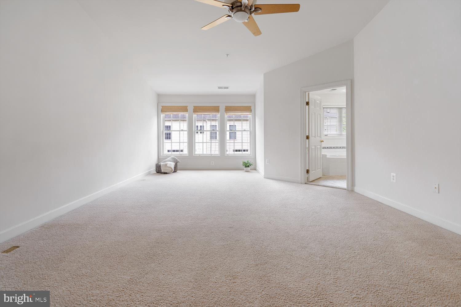 1510 Rutland Way Hanover, MD 21076 - Photo 20 of 48 Grand Primary bedroom! WOW!