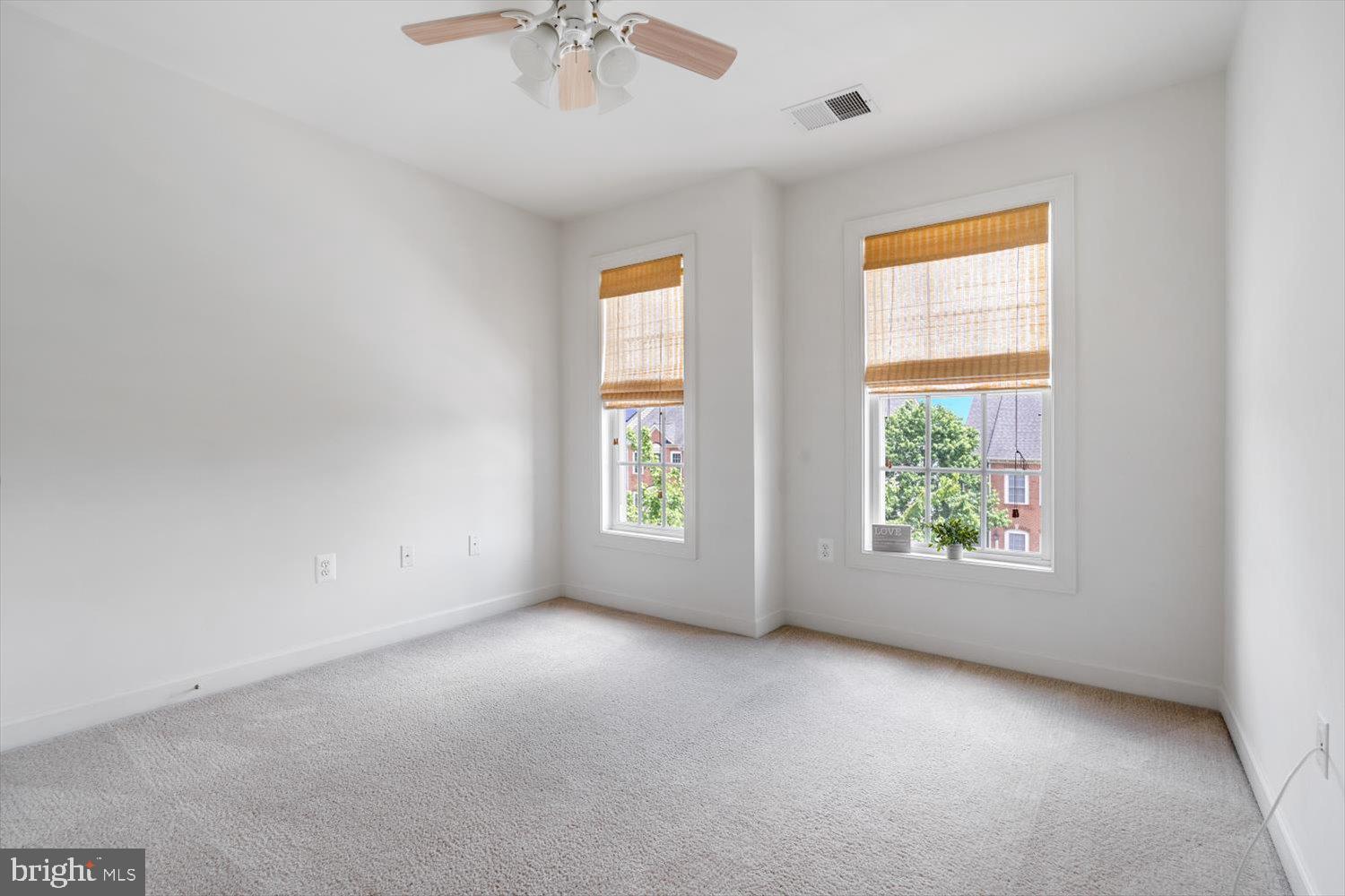 1510 Rutland Way Hanover, MD 21076 - Photo 27 of 48 Great size Upper level bedroom 2
