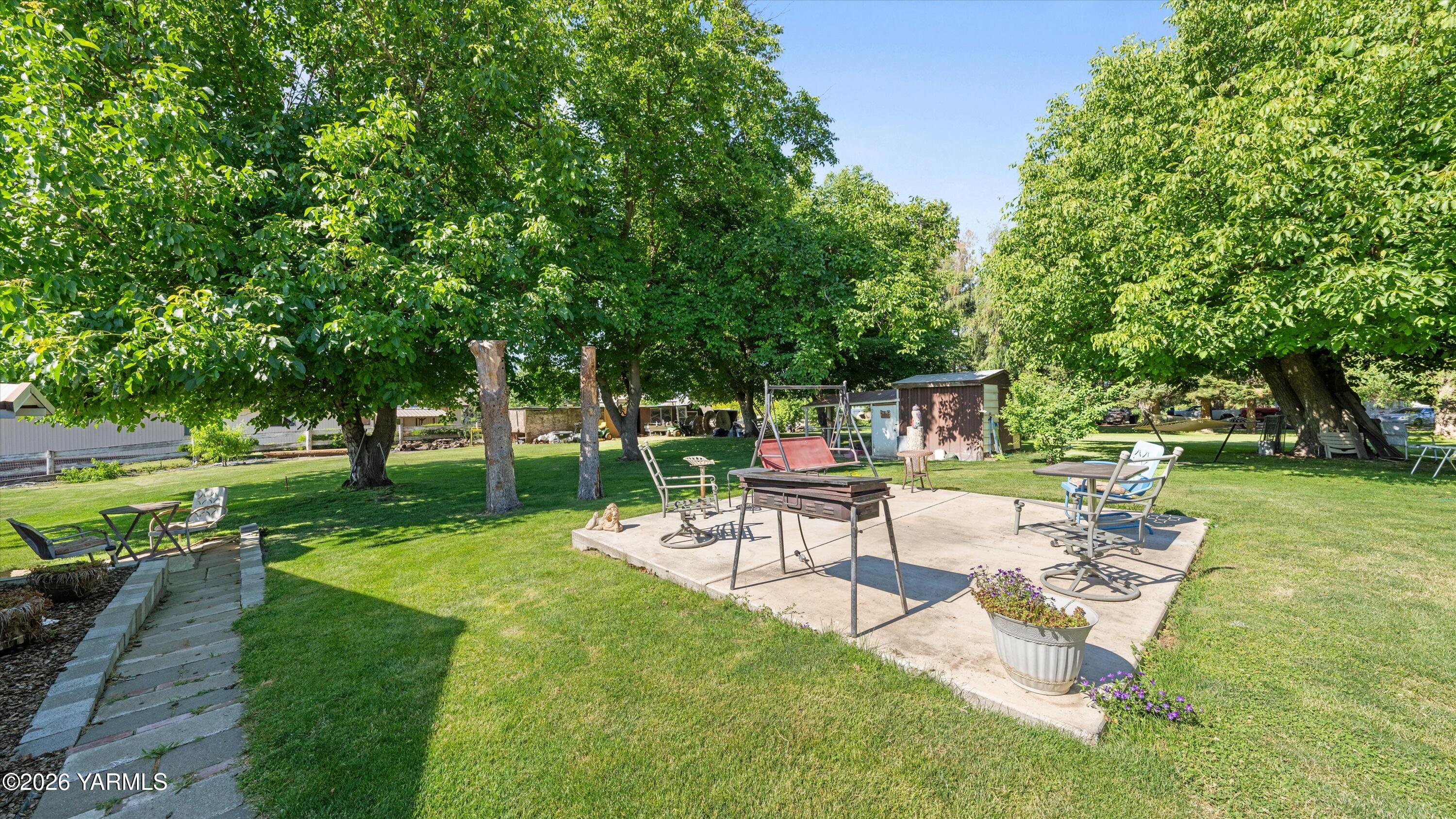 1010 Division Road Zillah, WA 98953 - Photo 28 of 30 26-7R509198