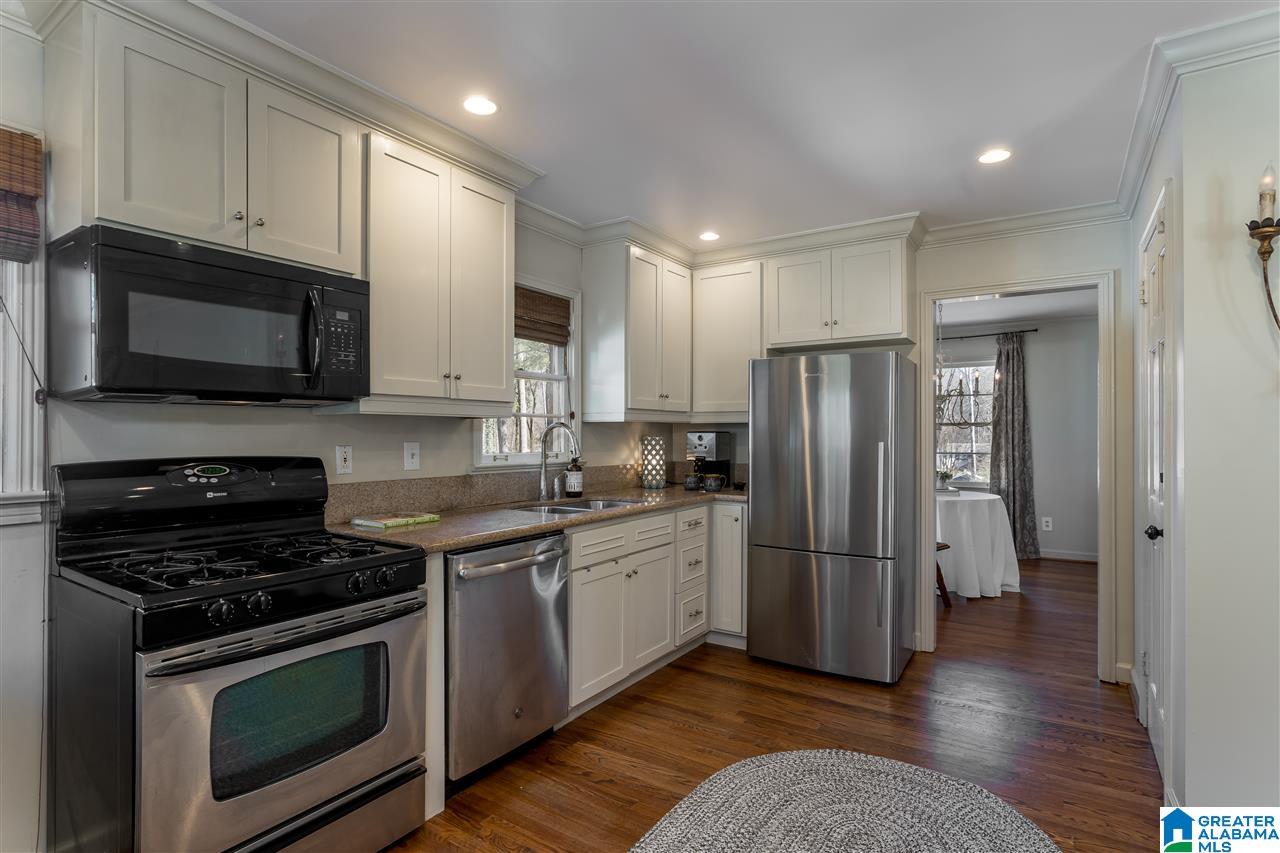 4304 Warren Road Birmingham, AL 35213 - Photo 9 of 25