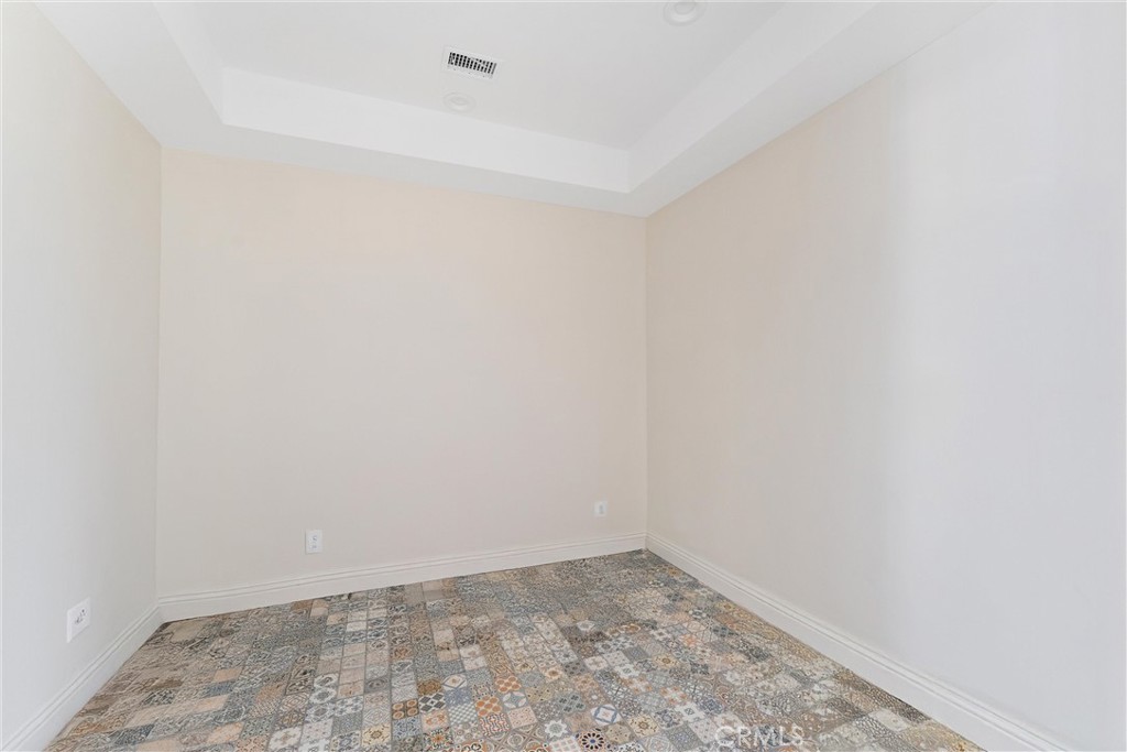 17190 Small Canyon Lane Riverside, CA 92506 - Photo 23 of 74